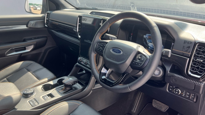 Ford Ranger Petrol Pick Up D/Cab Wildtrak 2.3 EB PHEV 281 Auto [NI] - Image 11